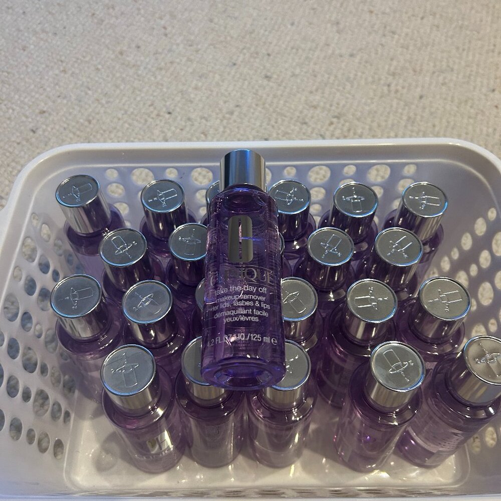 Clinique eye makeup remover new  20.  4.2 oz  selling all 20